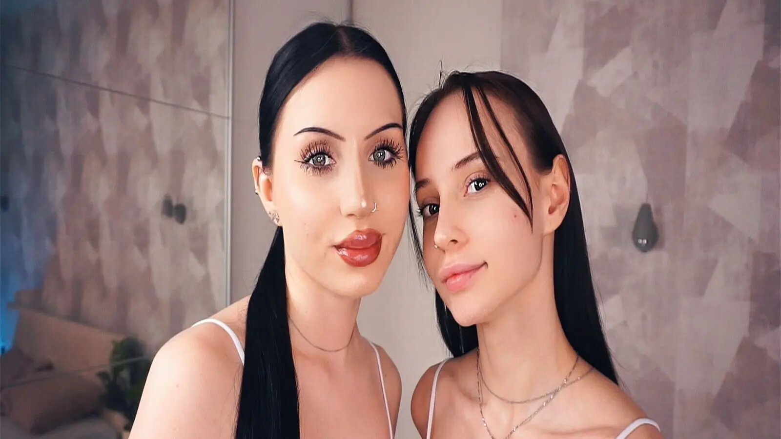  RELATED VIDEOS - WEBCAM CloverAndFelica STRIPS AND MASTURBATES