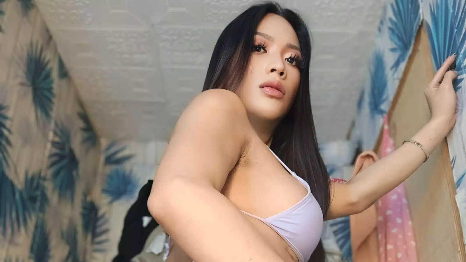  RELATED VIDEOS - WEBCAM JannaSandoval STRIPS AND MASTURBATES