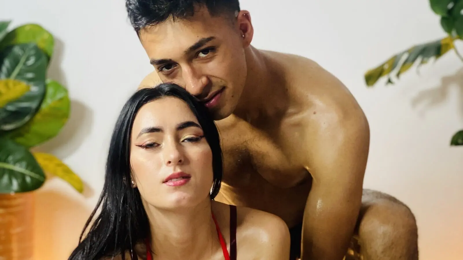  RELATED VIDEOS - WEBCAM LannaAndLeo STRIPS AND MASTURBATES