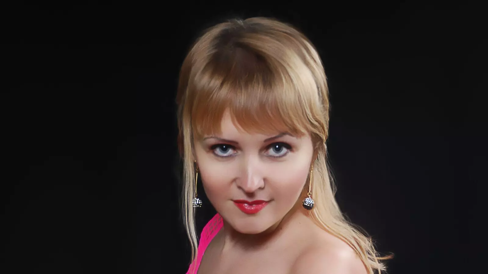  RELATED VIDEOS - WEBCAM ViktoriaEgorova STRIPS AND MASTURBATES