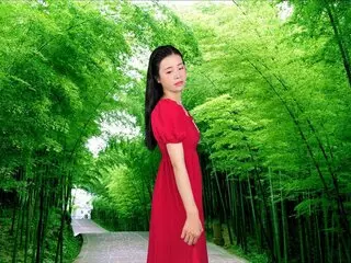  RELATED VIDEOS - WEBCAM ZhangYida STRIPS AND MASTURBATES